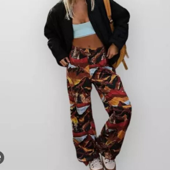 Free People Pants - SOLD Free People Movement Printed End Zone Track Pants Ski Nic Route Mocha Small